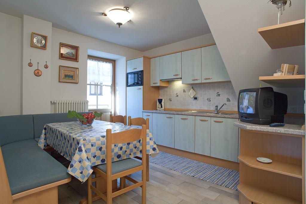 Santin Apartments リヴィーニョ エクステリア 写真